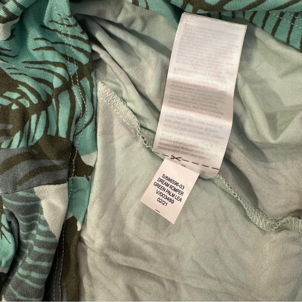NWT Old Navy Sunday Sleep Romper lounge pajamas, green palm leaf, M - Picture 6 of 13